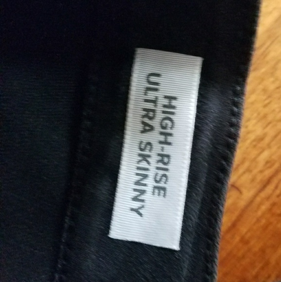 Torrid Premium Stretch High Rise Ultra Skinny Jean - Picture 6 of 7